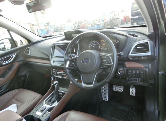 
								Subaru Forester full									