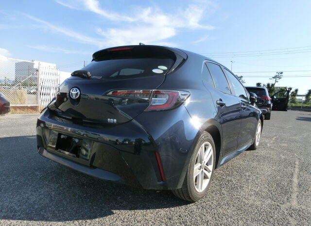 
								Toyota Corolla Sport full									