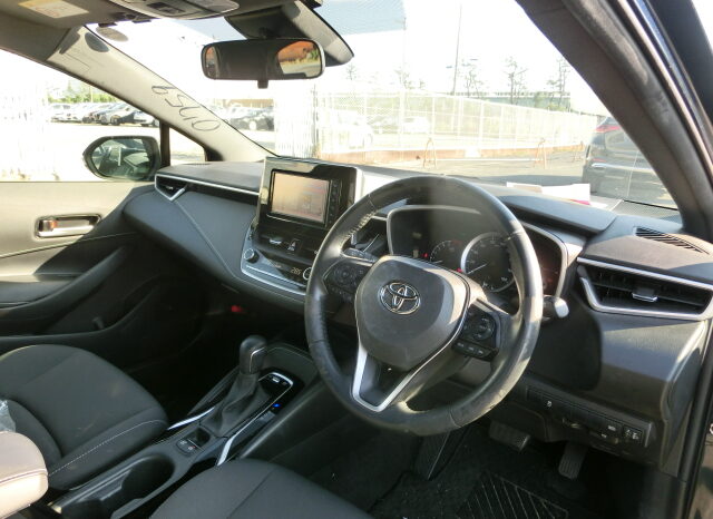 
								Toyota Corolla Sport full									