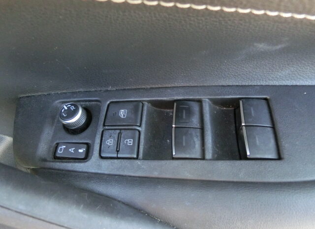 
								Toyota Corolla Sport full									