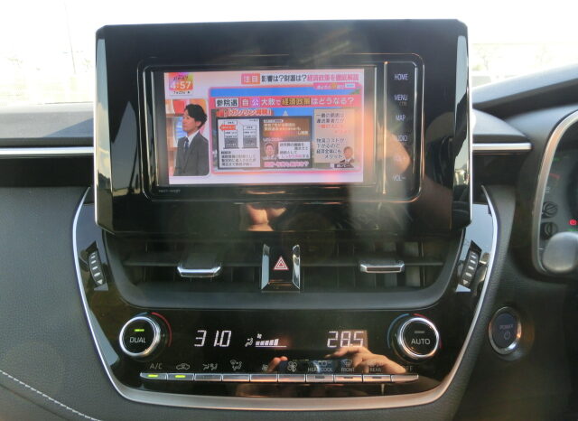 
								Toyota Corolla Sport full									