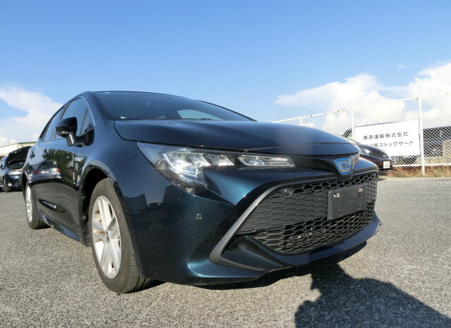 
								Toyota Corolla Sport full									