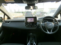 
										Toyota Corolla Sport full									