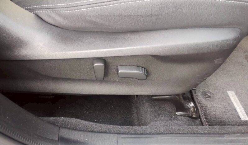 
								Subaru Forester full									