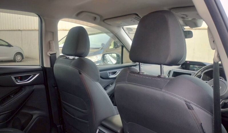 
								Subaru Forester full									