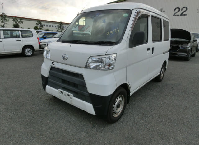 
								Daihatsu Hijet Cargo full									