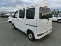 
										Daihatsu Hijet Cargo full									