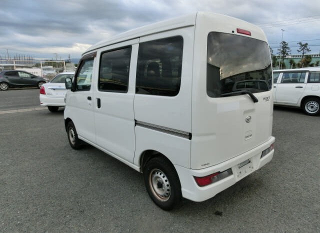 
								Daihatsu Hijet Cargo full									