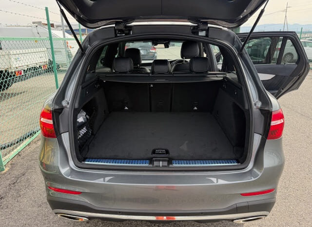 
								Mercedes Benz GLC200 full									