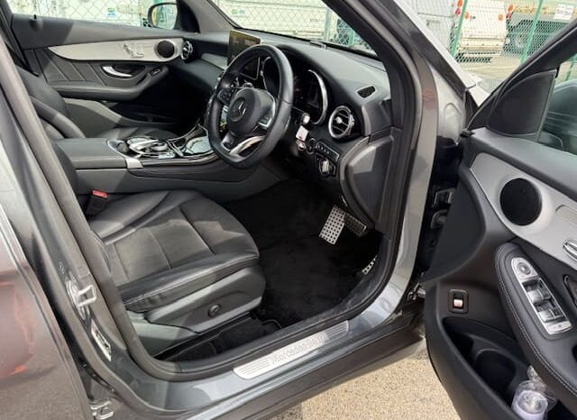 
								Mercedes Benz GLC200 full									