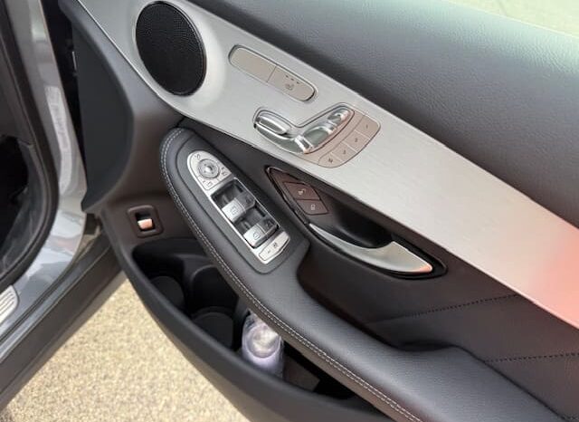 
								Mercedes Benz GLC200 full									