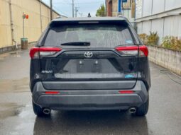 
										Toyota Rav4 full									