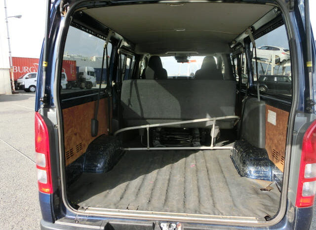 
								Toyota Hiace full									
