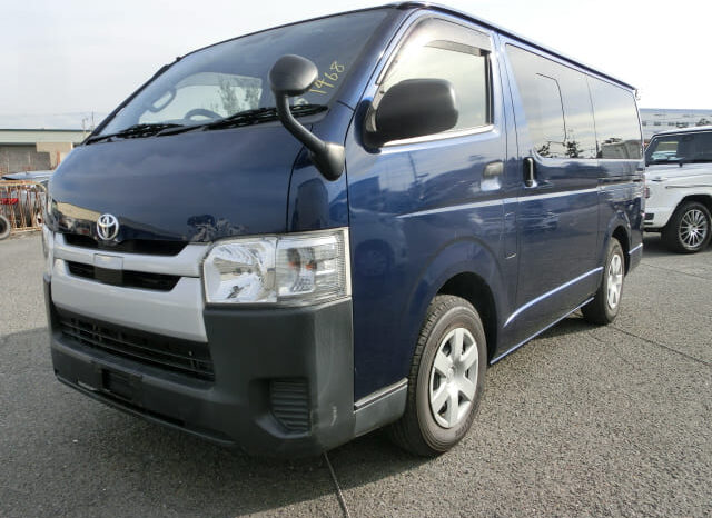 
								Toyota Hiace full									