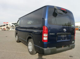 
										Toyota Hiace full									
