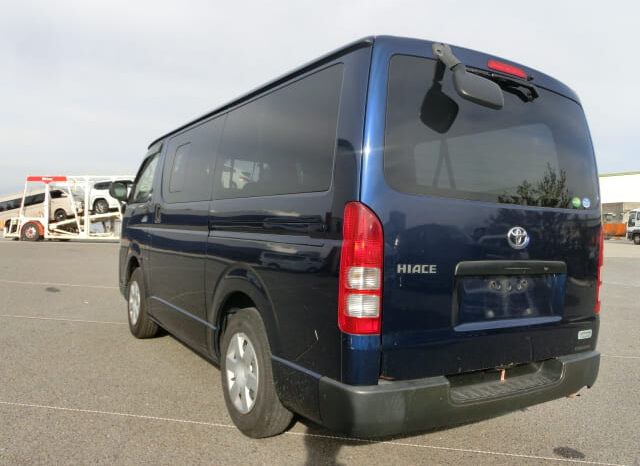 
								Toyota Hiace full									