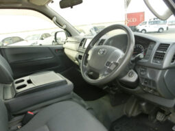 
										Toyota Hiace full									
