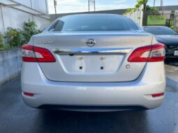 
										Nissan Sylphy full									