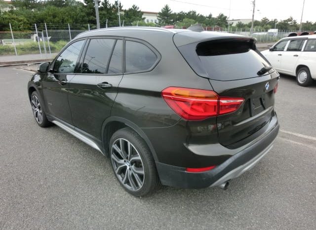 
								BMW X1 full									