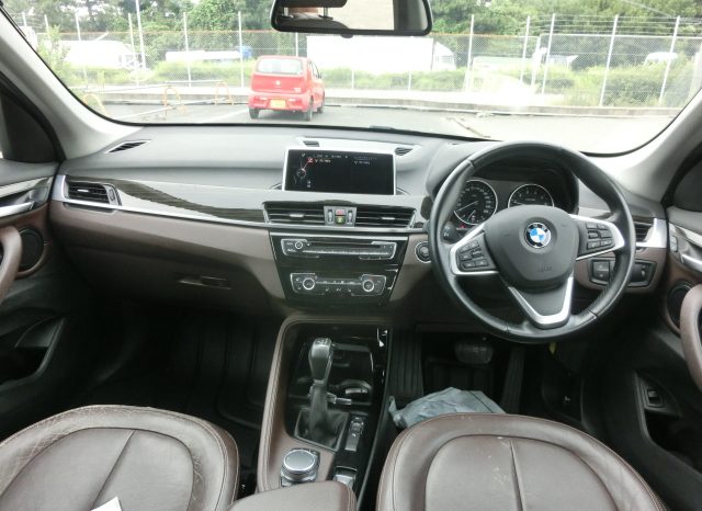 
								BMW X1 full									