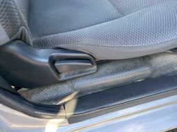 
										Toyota Regius Ace full									