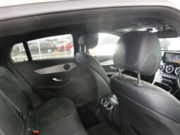 
										Mercedes Benz GLC full									