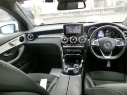 
										Mercedes Benz GLC full									