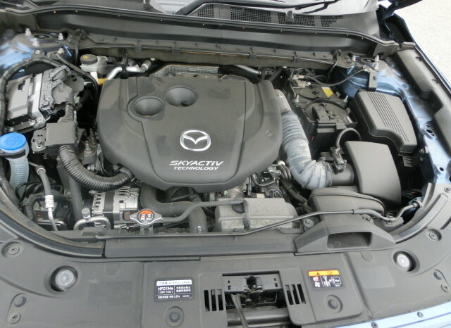
								Mazda CX-5 full									