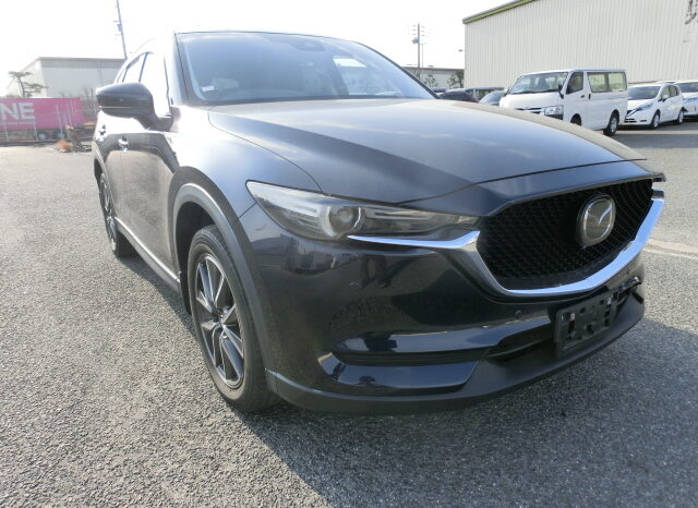 
								Mazda CX-5 full									