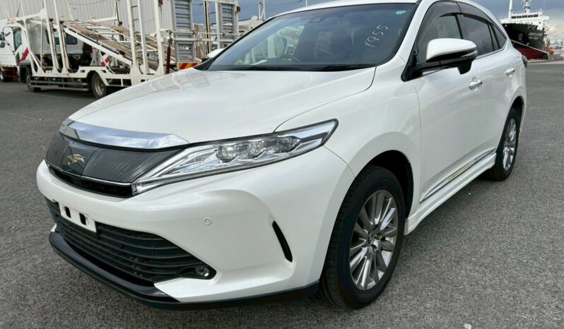 
								Toyota Harrier full									