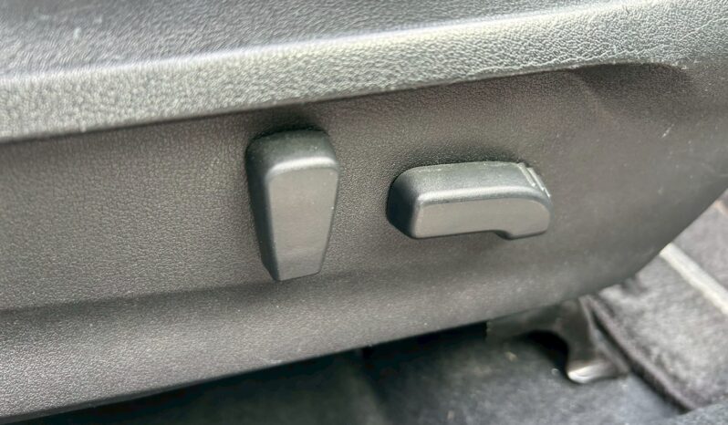 
								Subaru Forester full									