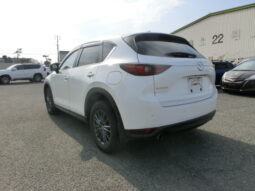 
										Mazda CX-5 full									