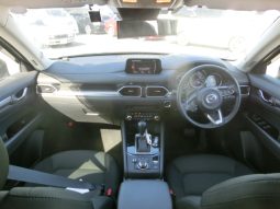 
										Mazda CX-5 full									