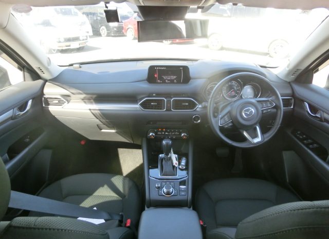 
								Mazda CX-5 full									
