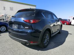 
										Mazda CX-5 full									