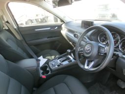 
										Mazda CX-5 full									