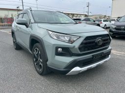 
										Toyota Rav4 full									
