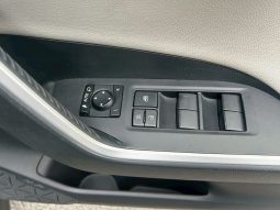 
										Toyota Rav4 full									