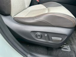 
										Toyota Rav4 full									