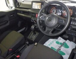 
										Suzuki Jimny Sierra full									