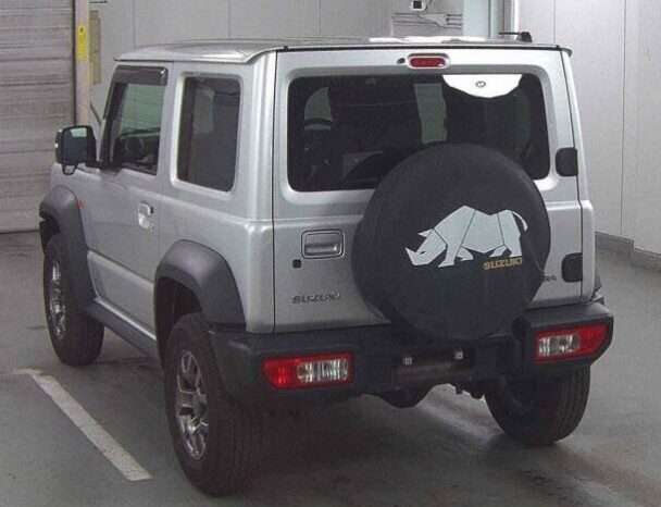 
								Suzuki Jimny Sierra full									