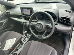 
										Toyota Yaris full									