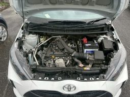 
										Toyota Yaris full									