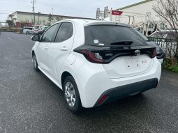 
										Toyota Yaris full									