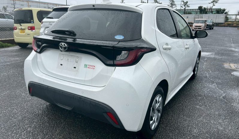 
								Toyota Yaris full									