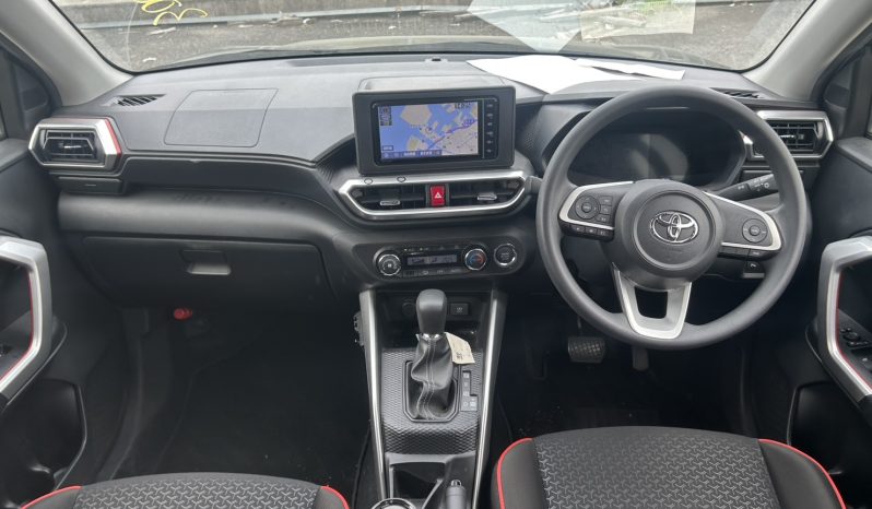
								Toyota Raize full									