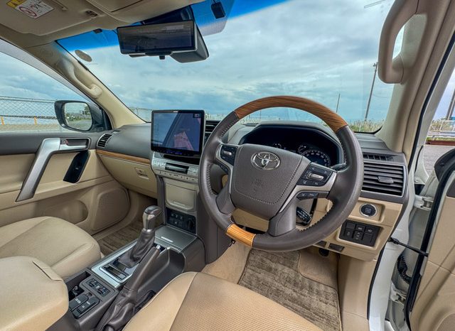 
								Toyota Prado full									