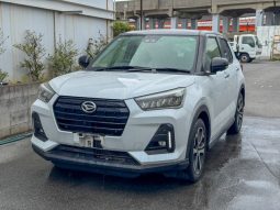 
										Daihatsu Rocky full									