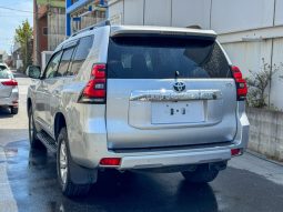 
										Toyota Prado full									