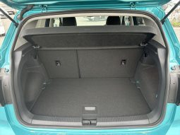 
										Volkswagen T- Cross full									